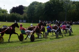 Gezellige drukte op de Swipe Dei in Joure