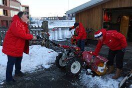 IJsvereniging Lemmer bedankt vrijwilligers en de gemeente Fryske marren