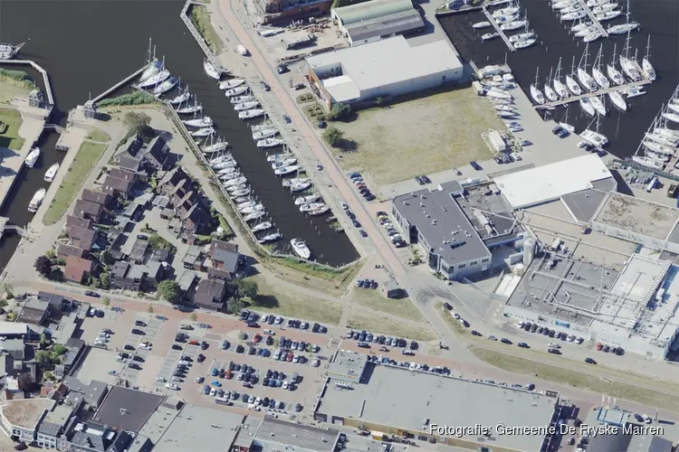 Extra parkeerterrein aan Vuurtorenweg in Lemmer