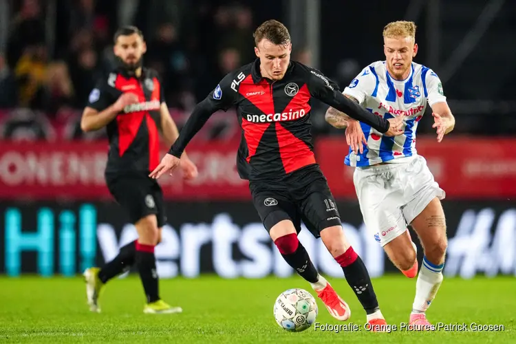 Almere City FC en SC Heerenveen naar remise