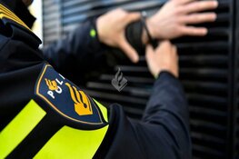 Man aangehouden op verdenking van plaatsen paspop met strop in Dokkum