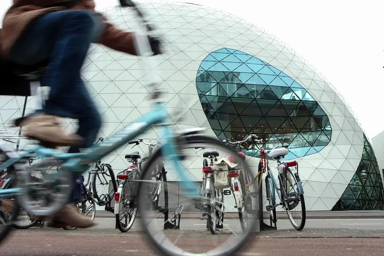 Onderzoek: In deze Friese gemeenten wordt het vaakst naar werk gefietst