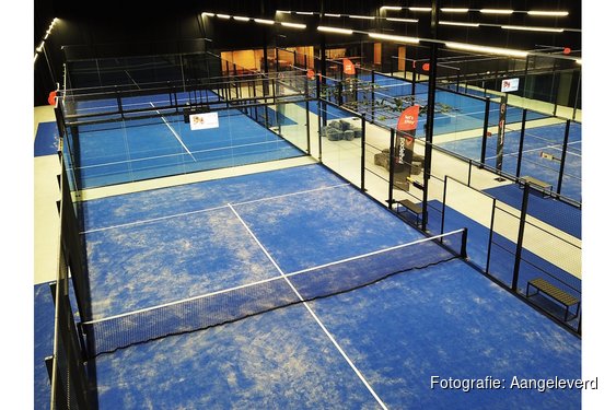 Eerste indoor padelhal van De Fryske Marren opent in Joure