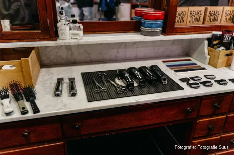 Leerlingen ontdekken toekomst op de werkvloer tijdens Doe Dag van Zuid Friesland On Stage